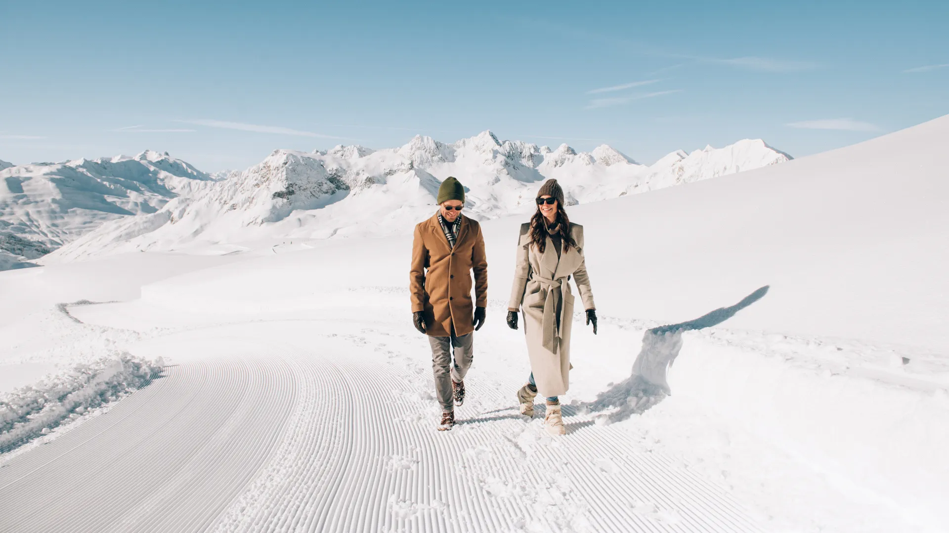 Winterwanderung auf dem Rufikopf mit Schnee und Bergkulisse